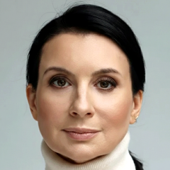 Екатерина Стриженова