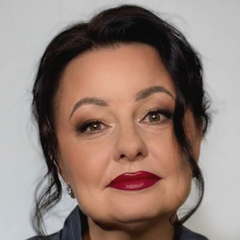 Ирина Бархатова